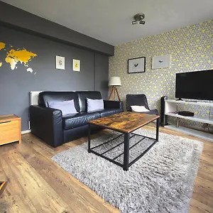 Modern Central Family-home For 6 Apartamento